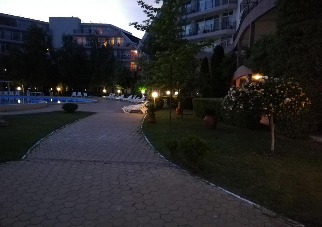 Charis Cozy Family Apart At Sun Village Complex Close To The Beach Napospart Kültér fotó