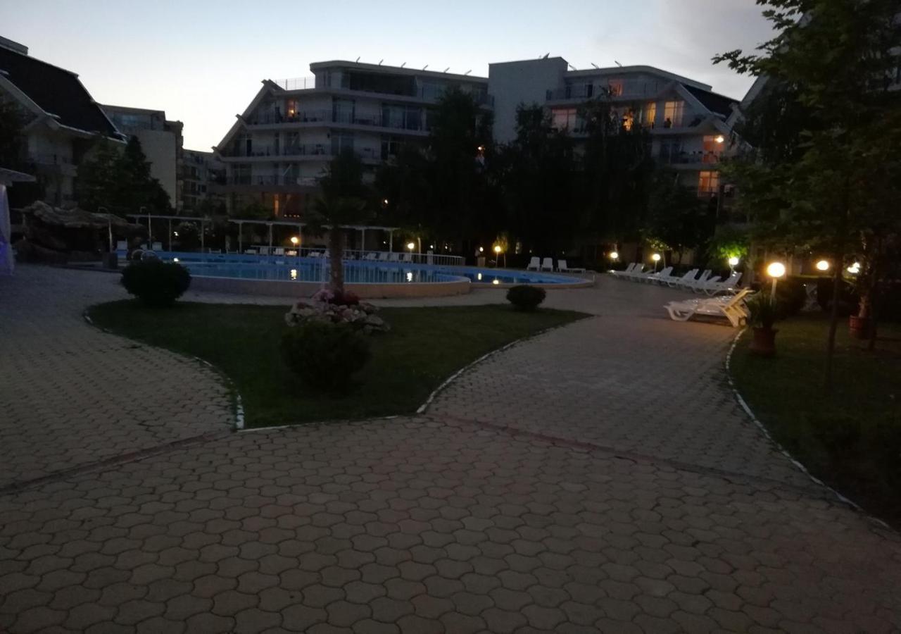 Charis Cozy Family Apart At Sun Village Complex Close To The Beach Napospart Kültér fotó