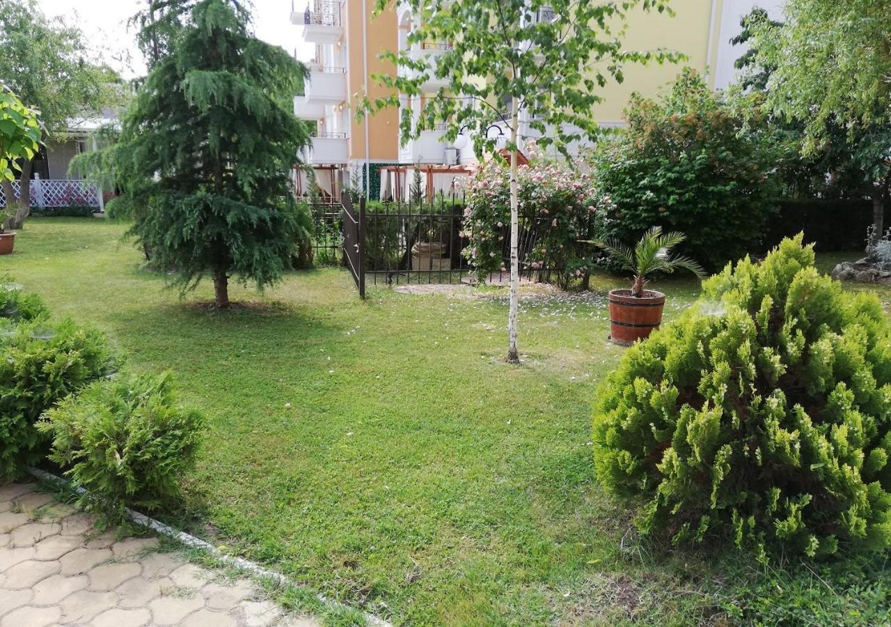 Charis Cozy Family Apart At Sun Village Complex Close To The Beach Napospart Kültér fotó