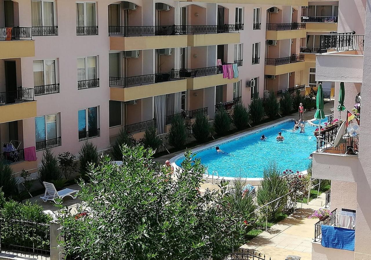 Charis Cozy Family Apart At Sun Village Complex Close To The Beach Napospart Kültér fotó