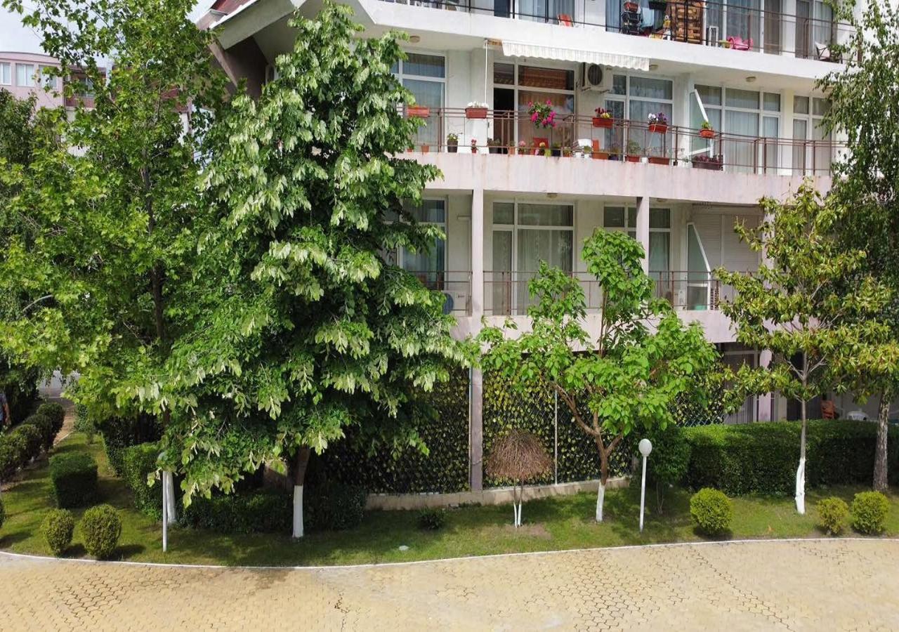 Charis Cozy Family Apart At Sun Village Complex Close To The Beach Napospart Kültér fotó
